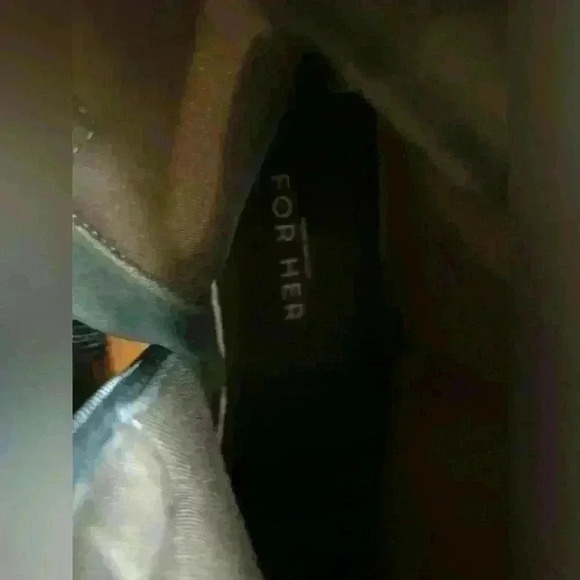 Sandro Moscoloni Women's Leather Rubber Sole Side Zipper Brandy Bootie 9.5 - Picture 14 of 14